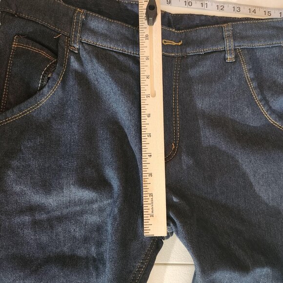Fleece Lined Jeans Mens 32x30 Blue Dark Wash Denim Thermal Winter Straight Leg - Picture 10 of 16